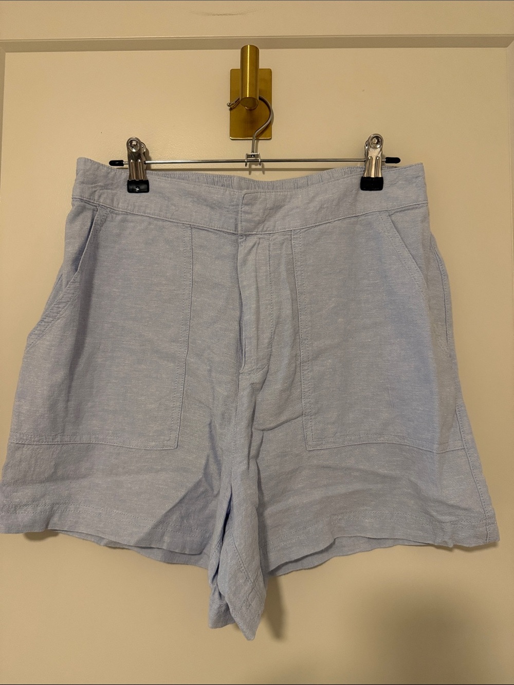 Nicole Miller Light Blue High-Waist Linen-Blend Shorts